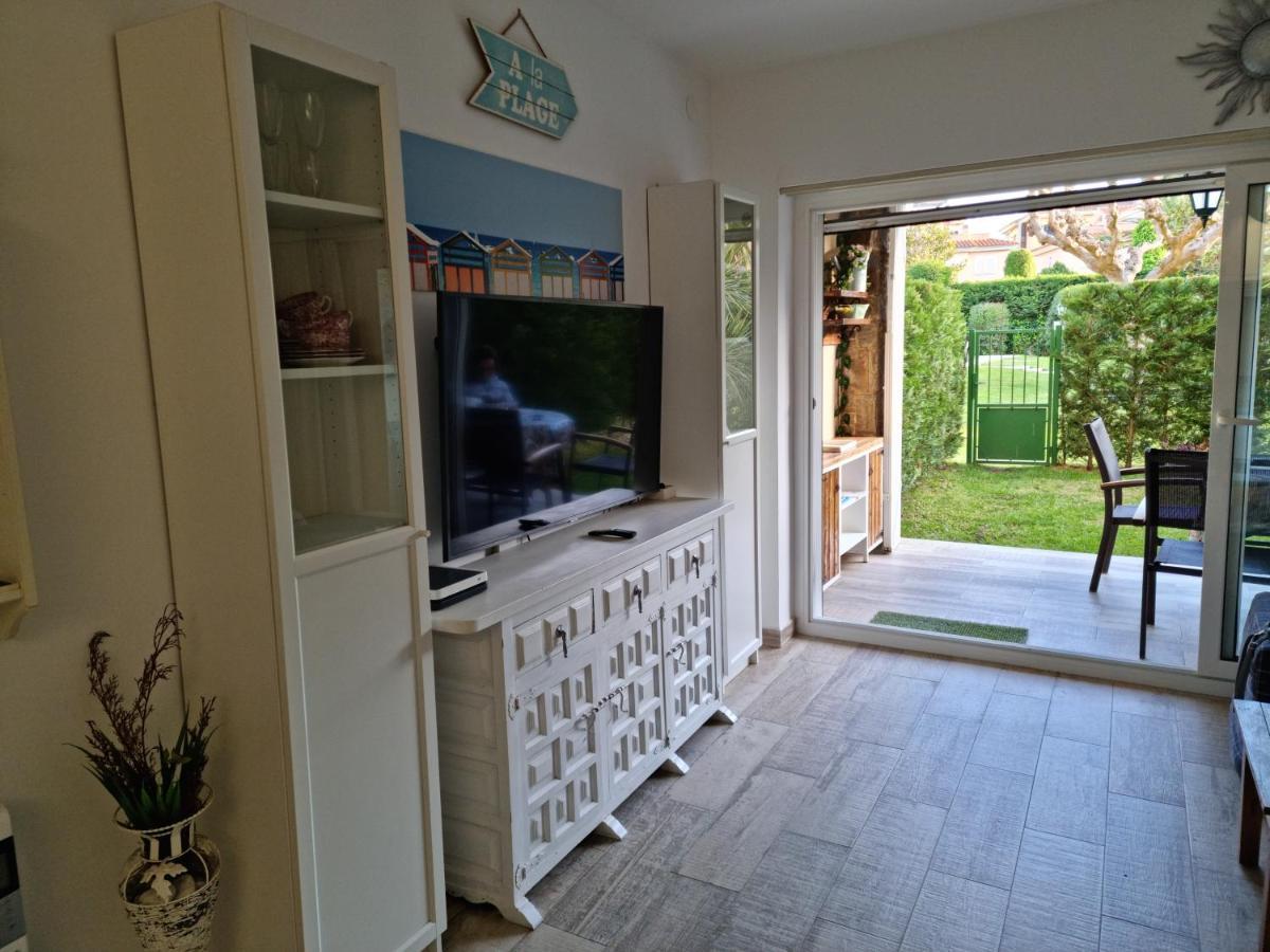 דירות ס'אגארו Vidabrava Sagaro Garden, Jardin Privado, Piscina, 150 M Playa מראה חיצוני תמונה